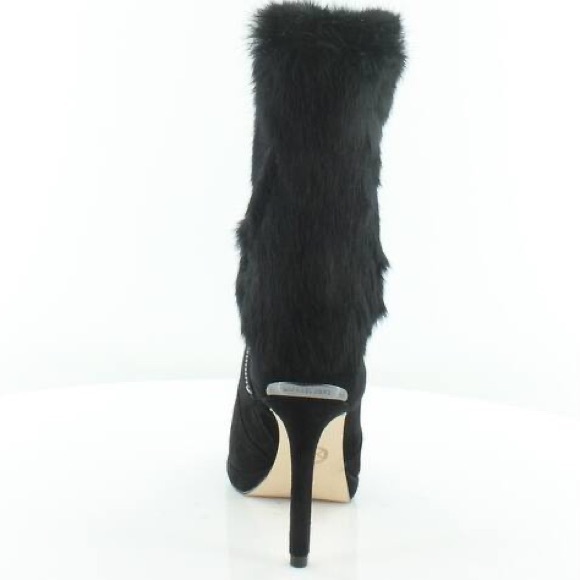Micheal Kors Boots - Picture 4 of 8